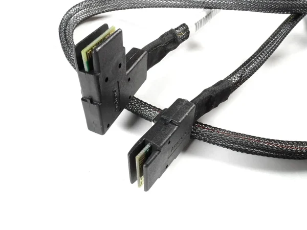 HPE DL160 Gen8 22In Mini SAS Cable
